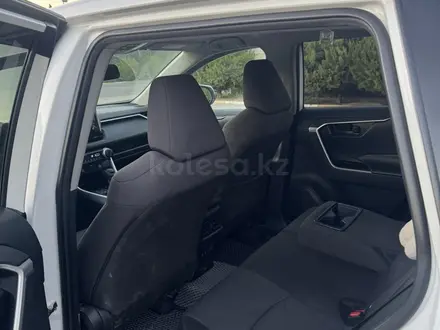 Toyota RAV4 2021 года за 13 000 000 тг. в Актау – фото 10