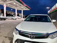 Toyota Camry 2015 годаүшін10 300 000 тг. в Актобе