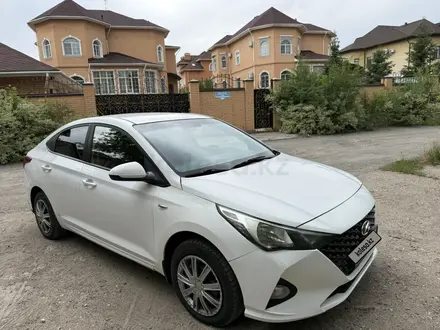Hyundai Accent 2021 года за 5 520 000 тг. в Караганда – фото 6