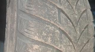 Комплект зимней резины Maxxis Victra Snow Sun б/у 235/55/R17 за 42 000 тг. в Темиртау