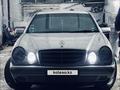 Mercedes-Benz E 230 1996 года за 3 000 000 тг. в Тараз – фото 17