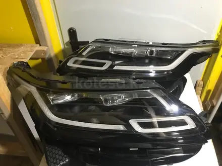 Фара Land Rover Range Rover Velar led за 300 000 тг. в Астана