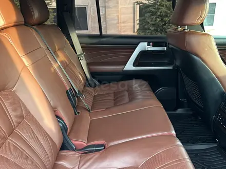 Toyota Land Cruiser 2019 года за 45 500 000 тг. в Астана – фото 18