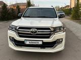 Toyota Land Cruiser 2019 года за 45 500 000 тг. в Астана