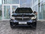 BMW X5 2018 года за 33 500 000 тг. в Алматы – фото 2