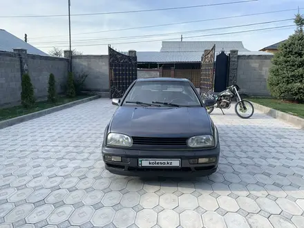 Volkswagen Golf 1993 года за 1 300 000 тг. в Алматы – фото 2