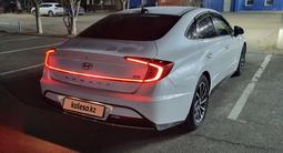 Hyundai Sonata 2022 годаfor15 123 456 тг. в Актау – фото 3