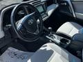 Toyota RAV4 2017 года за 8 600 000 тг. в Актобе – фото 6