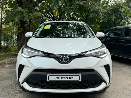 Toyota C-HR 2023 года за 12 100 000 тг. в Алматы – фото 2