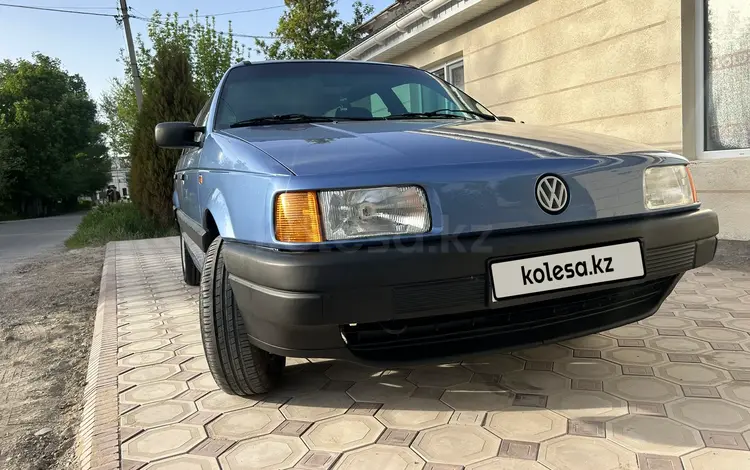 Volkswagen Passat 1991 годаүшін2 900 000 тг. в Тараз