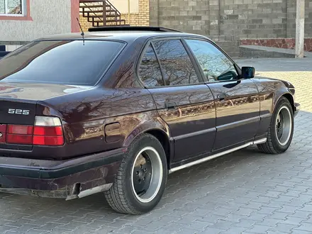 BMW 525 1992 года за 2 200 000 тг. в Кызылорда – фото 24