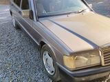 Mercedes-Benz E 200 1992 годаүшін1 500 000 тг. в Актобе