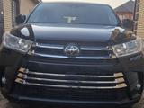 Toyota Highlander 2018 года за 18 597 000 тг. в Астана – фото 5