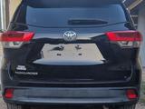 Toyota Highlander 2018 года за 18 597 000 тг. в Астана – фото 3