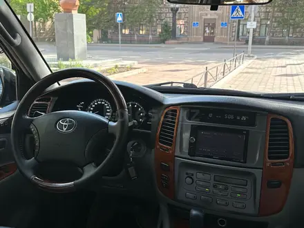 Toyota Land Cruiser 2004 года за 11 500 000 тг. в Астана – фото 8