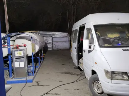 Mercedes-Benz Sprinter 1999 года за 2 200 000 тг. в Алматы – фото 14