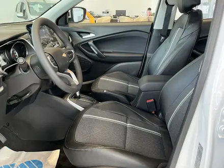 Chevrolet Tracker LT 1.2 2025 года за 10 240 000 тг. в Костанай – фото 15