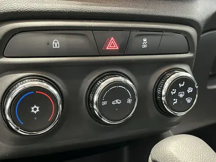 Chevrolet Tracker LT 1.2 2025 года за 10 240 000 тг. в Костанай – фото 17