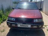 Volkswagen Passat 1995 года за 800 000 тг. в Уральск