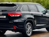 Toyota Highlander 2017 года за 15 990 000 тг. в Костанай – фото 3