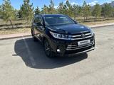 Toyota Highlander 2018 года за 20 400 000 тг. в Астана