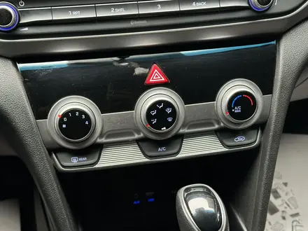 Hyundai Elantra 2020 года за 7 900 000 тг. в Актобе – фото 18
