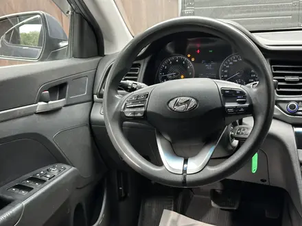 Hyundai Elantra 2020 года за 7 900 000 тг. в Актобе – фото 6