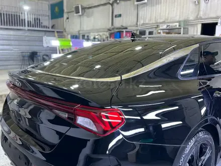 Kia K5 2023 года за 13 300 000 тг. в Алматы – фото 3
