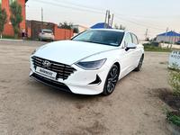 Hyundai Sonata 2021 годаfor13 300 000 тг. в Актобе