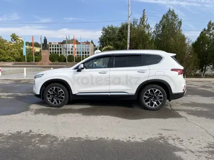 Hyundai Santa Fe 2019 года за 15 000 000 тг. в Тараз – фото 2