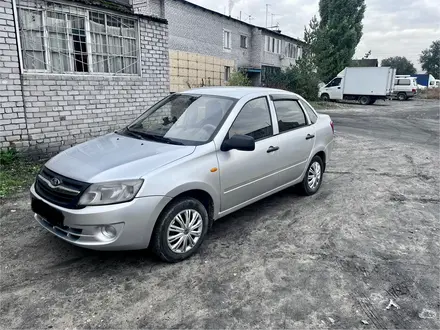ВАЗ (Lada) Granta 2190 2012 года за 1 800 000 тг. в Семей – фото 2