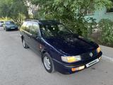 Volkswagen Passat 1995 года за 2 630 000 тг. в Караганда – фото 4