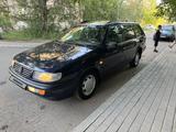 Volkswagen Passat 1995 года за 2 630 000 тг. в Караганда
