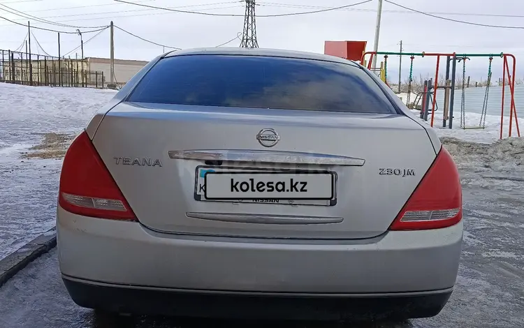 Nissan Teana 2003 года за 2 800 000 тг. в Жезказган