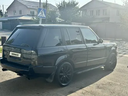 Land Rover Range Rover 2004 года за 7 000 000 тг. в Алматы – фото 2