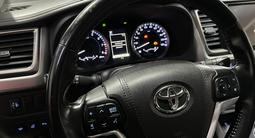 Toyota Highlander 2017 годаүшін19 000 000 тг. в Костанай