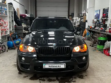 BMW X5 2007 года за 10 000 000 тг. в Астана