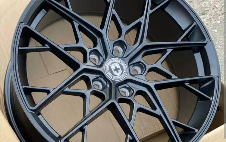 HRE FF-10 R18 5x120 8J за 320 000 тг. в Алматы