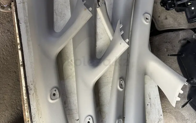 Передний обшивка стойка за 20 000 тг. в Алматы