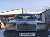 Mercedes-Benz E 200 1993 годаүшін900 000 тг. в Алматы