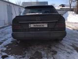 Mercedes-Benz E 200 1993 годаүшін900 000 тг. в Алматы – фото 4