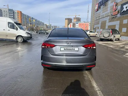 Hyundai Accent 2021 года за 9 200 000 тг. в Петропавловск – фото 7
