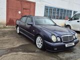 Mercedes-Benz E 230 1997 года за 2 000 000 тг. в Щучинск – фото 2