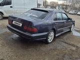 Mercedes-Benz E 230 1997 года за 2 000 000 тг. в Щучинск – фото 3