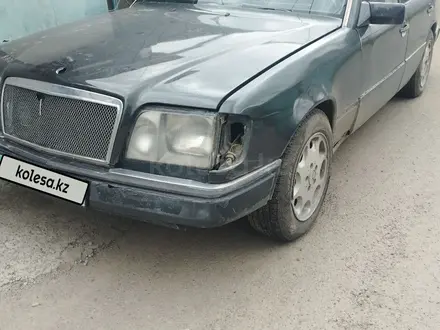 Mercedes-Benz E 200 1990 года за 650 000 тг. в Алматы – фото 2