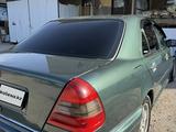 Mercedes-Benz C 180 1994 года за 1 400 000 тг. в Сарыагаш – фото 4