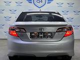 Toyota Camry 2013 годаүшін9 100 000 тг. в Шымкент – фото 4