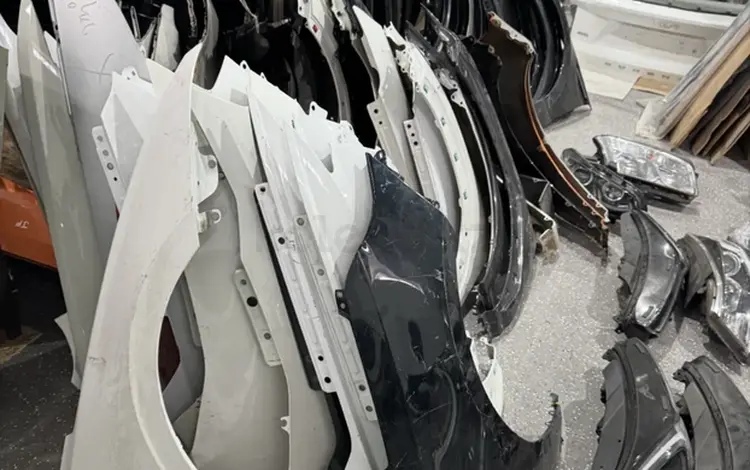 Крыло Hyundai за 14 000 тг. в Астана