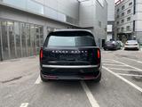 Land Rover Range Rover 2022 годаүшін68 500 000 тг. в Алматы – фото 3