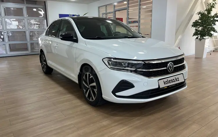 Volkswagen Polo 2022 года за 9 190 000 тг. в Алматы